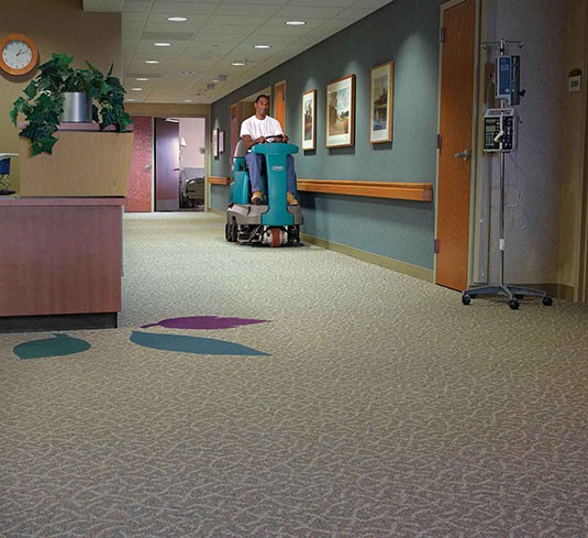 R14 Ride-On Carpet Extractor alt 12